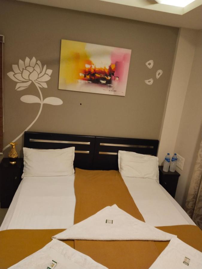Metro Residency Hotel Kochi Luaran gambar