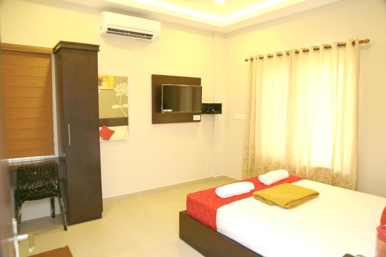 Metro Residency Hotel Kochi Luaran gambar