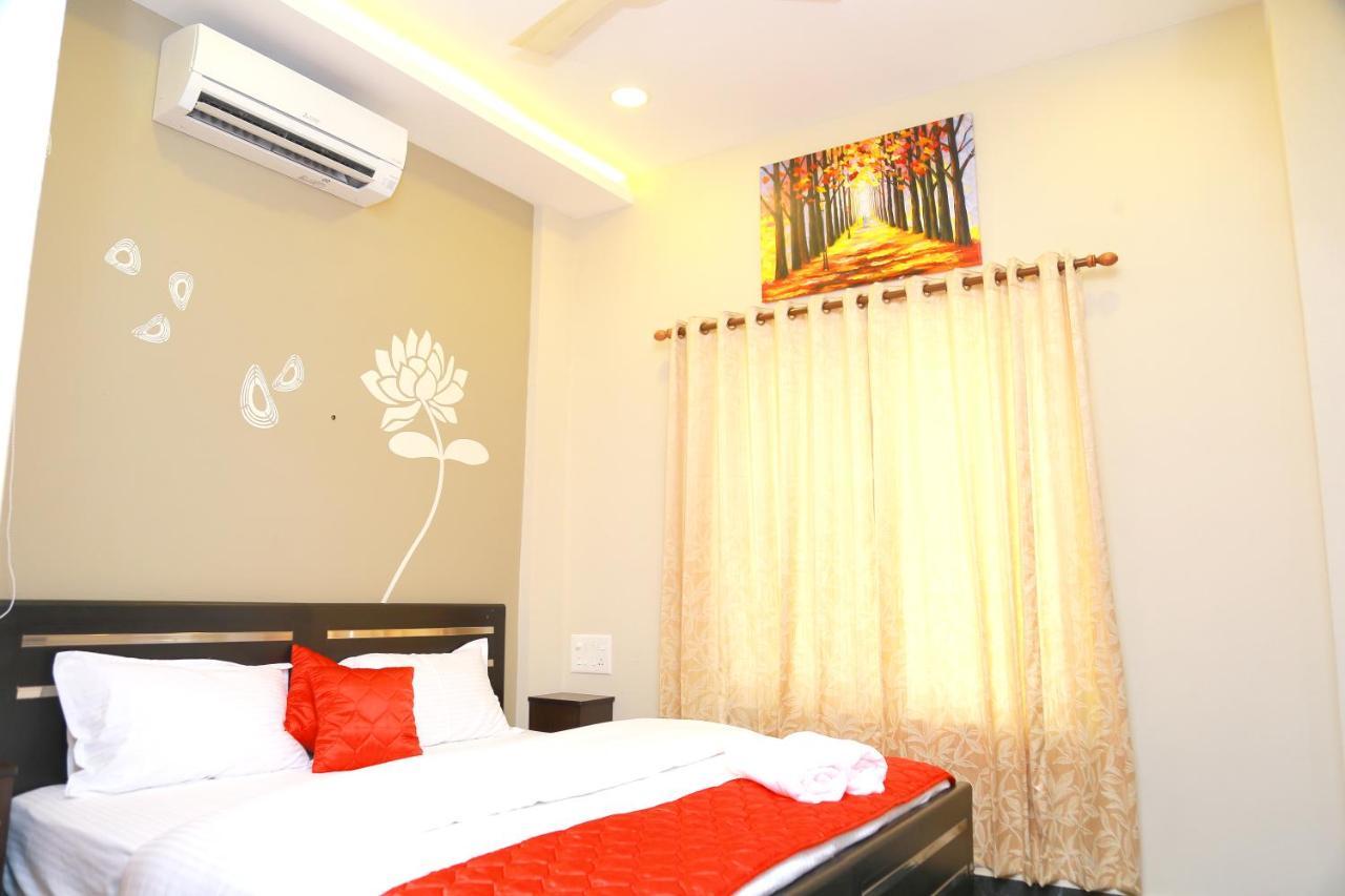 Metro Residency Hotel Kochi Luaran gambar