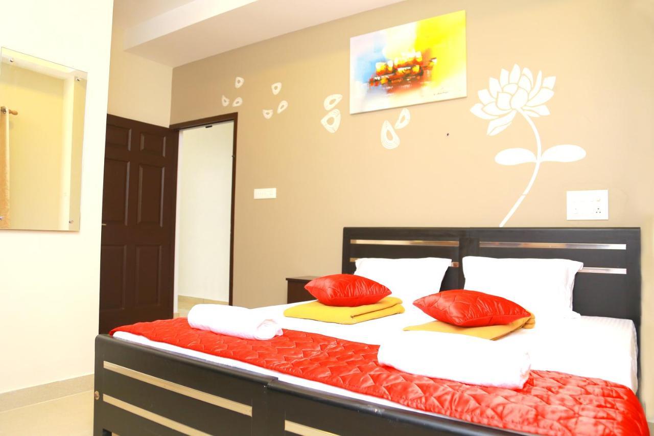 Metro Residency Hotel Kochi Luaran gambar