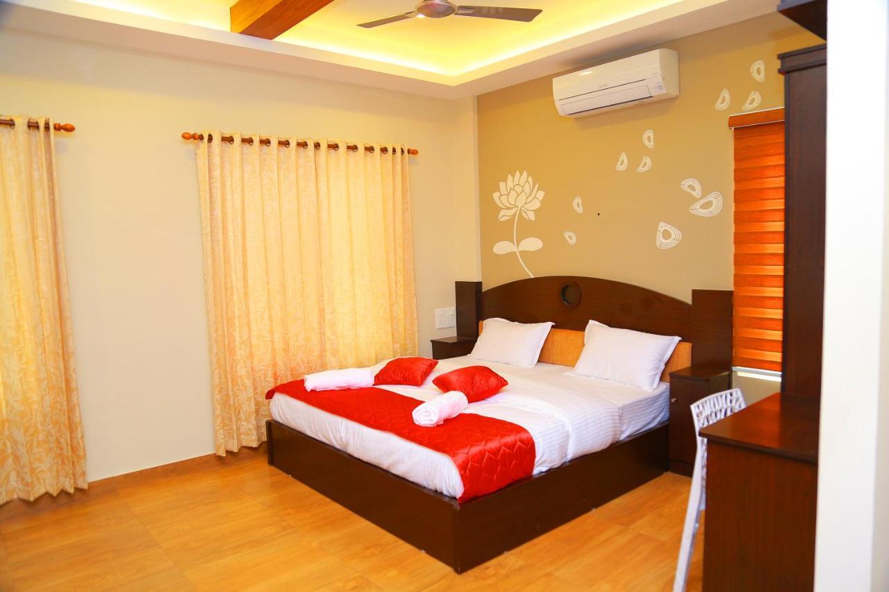 Metro Residency Hotel Kochi Luaran gambar