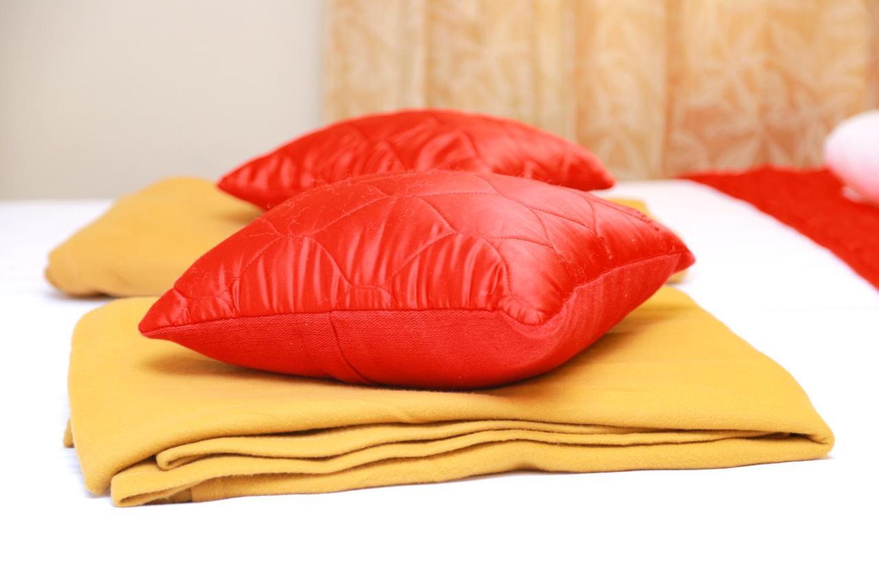 Metro Residency Hotel Kochi Luaran gambar